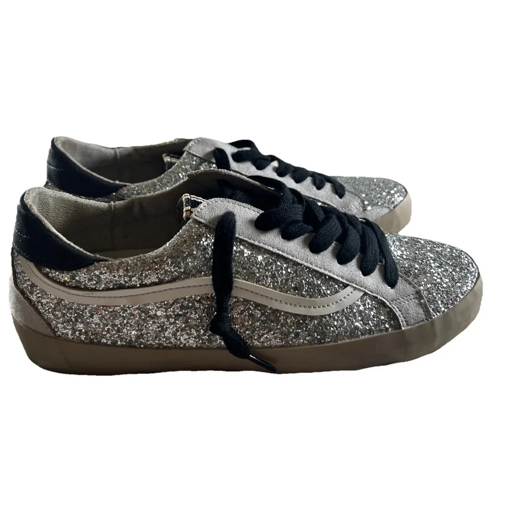 Shu Shop Women's Sneaker Black Gray Silver Glitter Low Top Lightly Used With Box